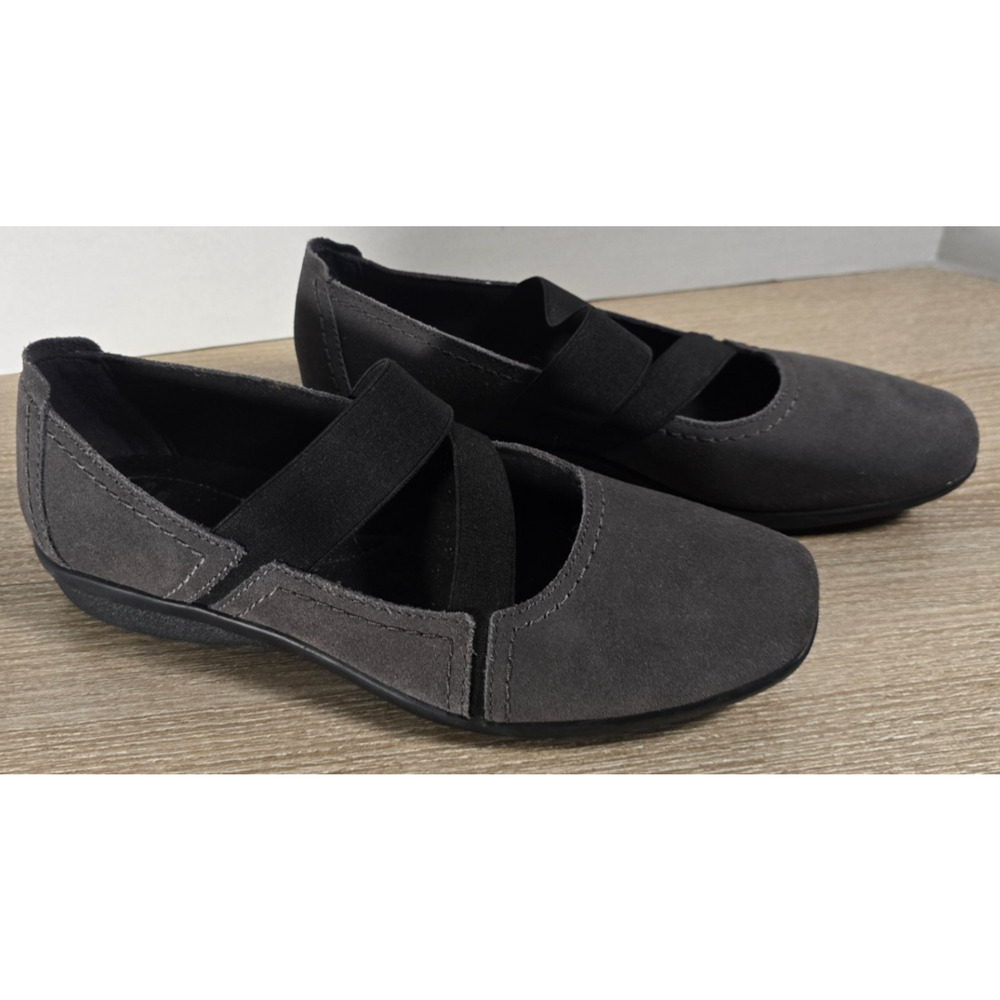 Clarks Women's Haydn Juniper Mary Jane Flat Size 9M Gray Suede‎ Slip On Loafer